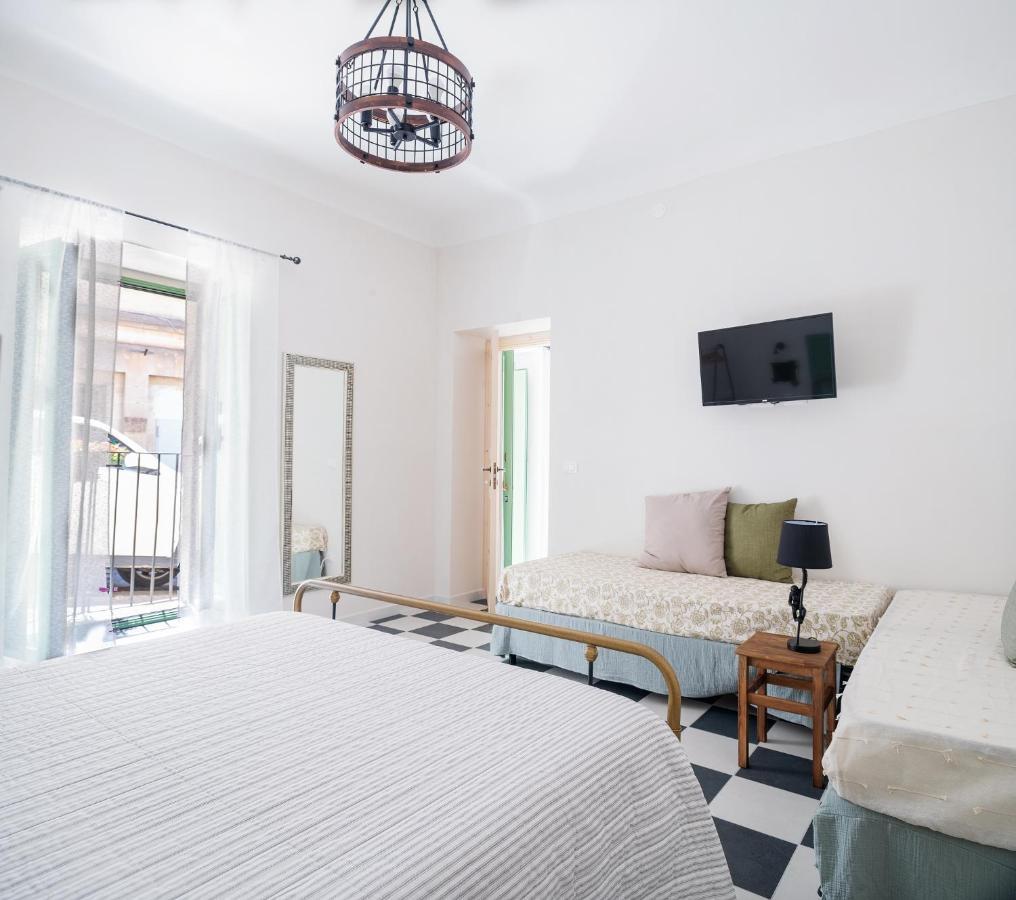 A Calata Bed and Breakfast Noto Eksteriør billede
